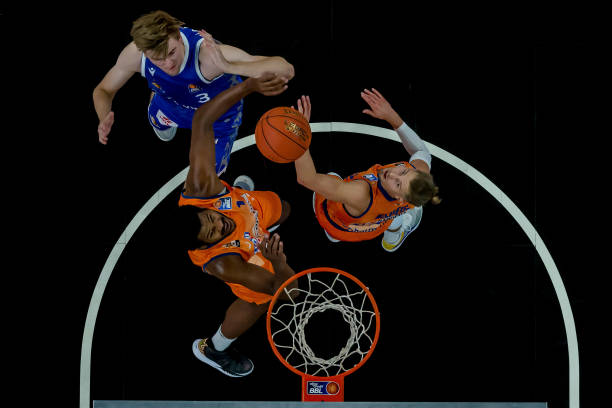 利并非偶然 利并非偶然